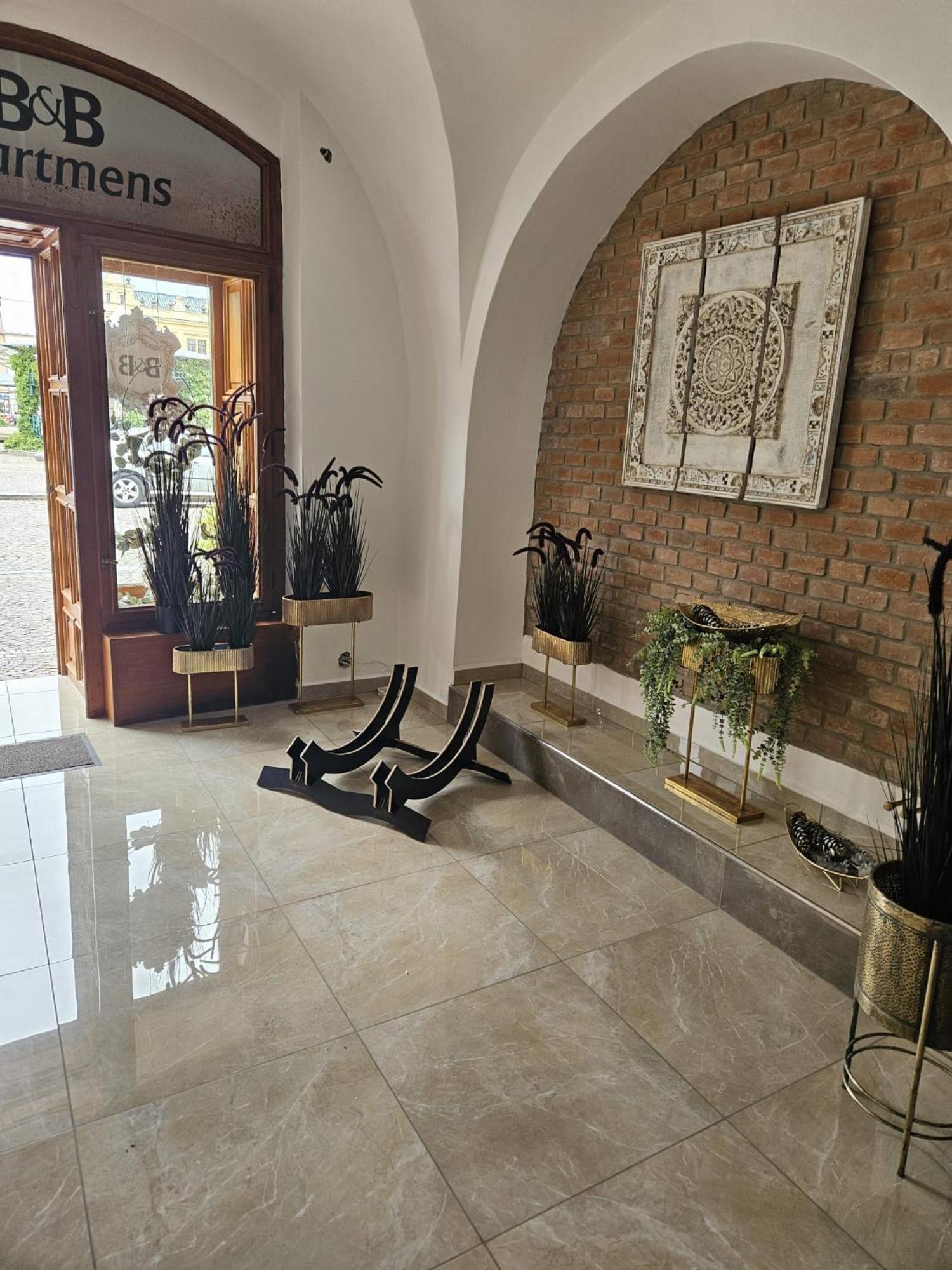 Apartman 184 - Vysoke Myto Luaran gambar